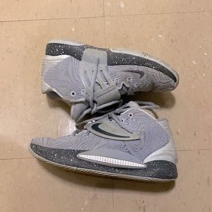 KDs wore them for basketball seasons, haven’t been worn since.